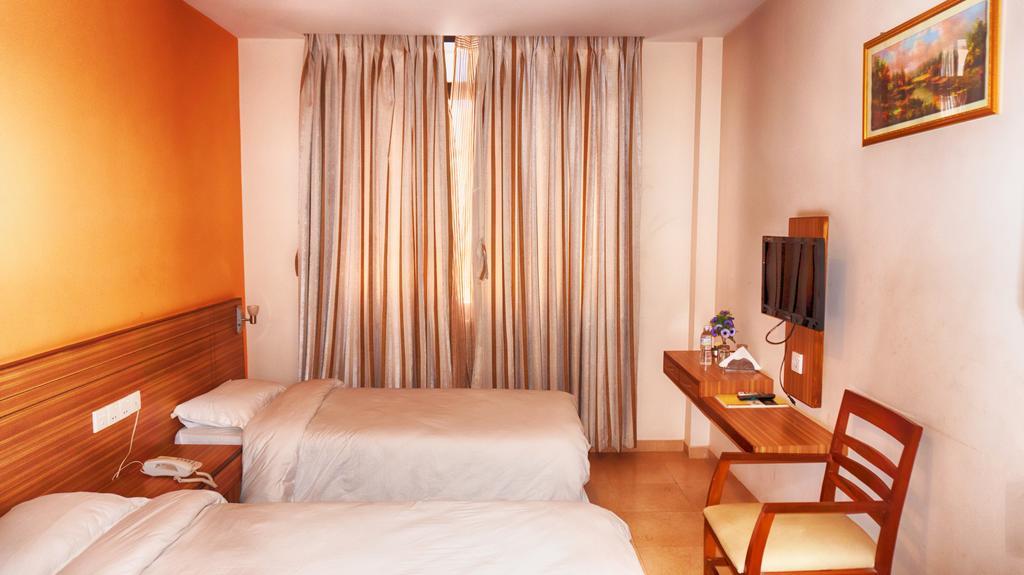 Aryal International Hotel 카트만두 객실 사진