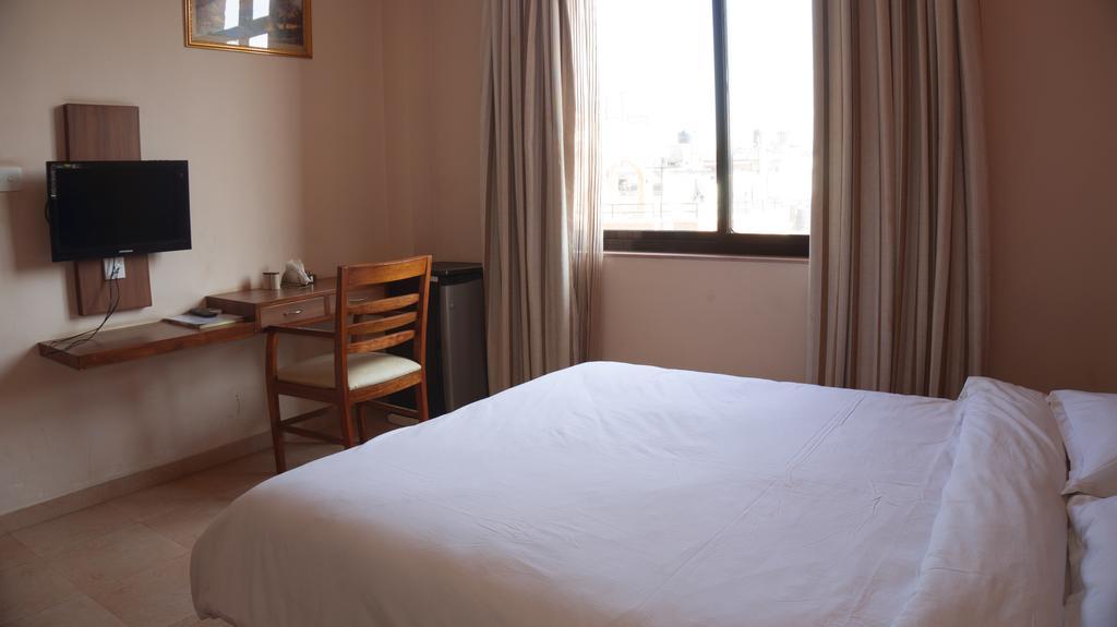 Aryal International Hotel 카트만두 객실 사진